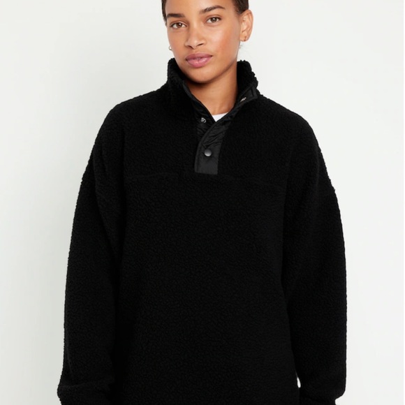 NWT OLD NAVY Step-Hem Sherpa Tunic Pullover Color: Black Jack SIZE MEDUIM - Picture 1 of 5